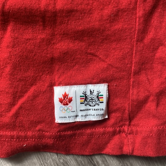 Bundle Of Tees, Sweats, Jackets, Vintage Items - Picture 12 of 12